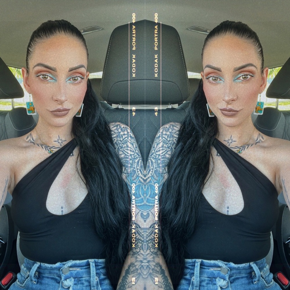 Meet your Posher, Caroline